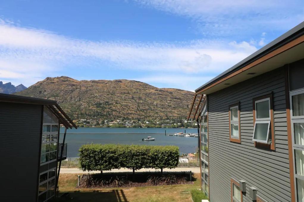 Marina - Element Escapes Queenstown