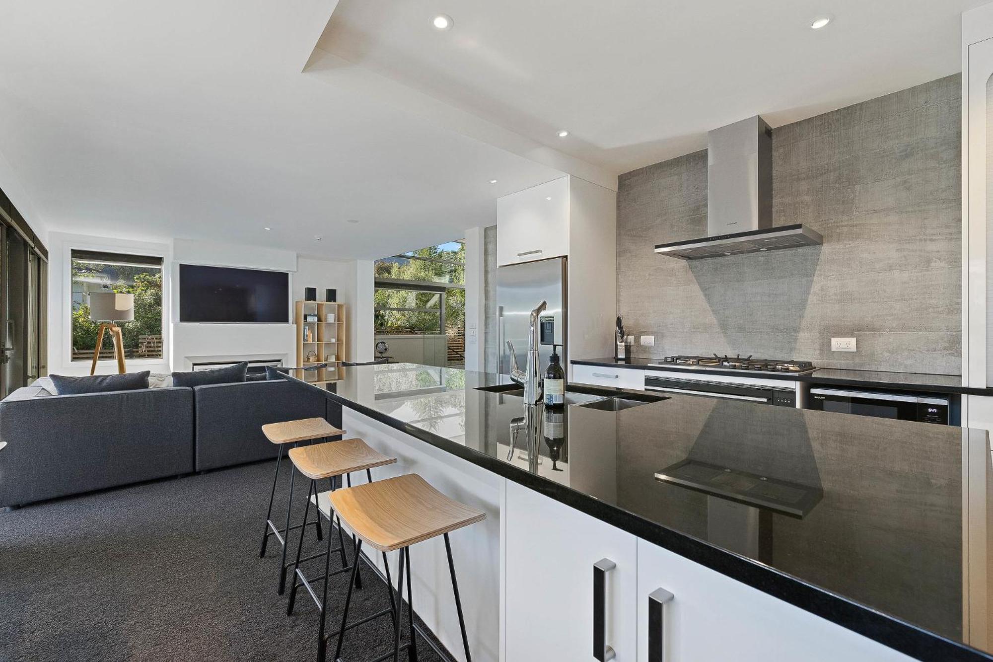 Modern Apartment