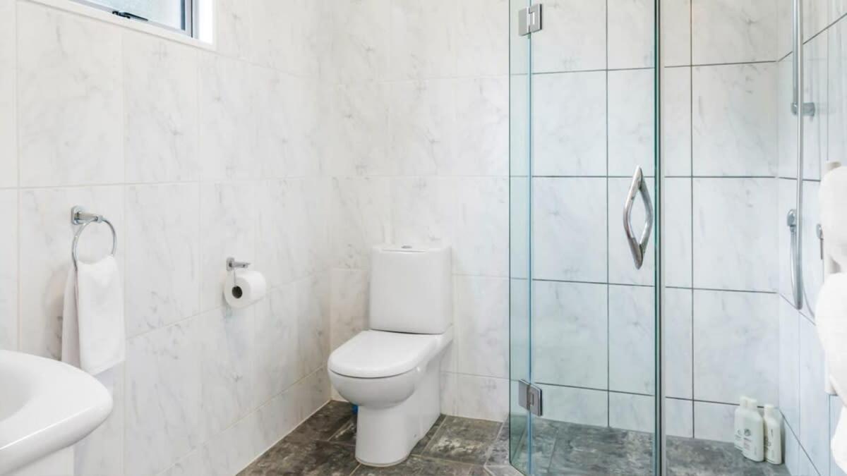Opuke House- Free Parking- Views- Bbq- * Queenstown