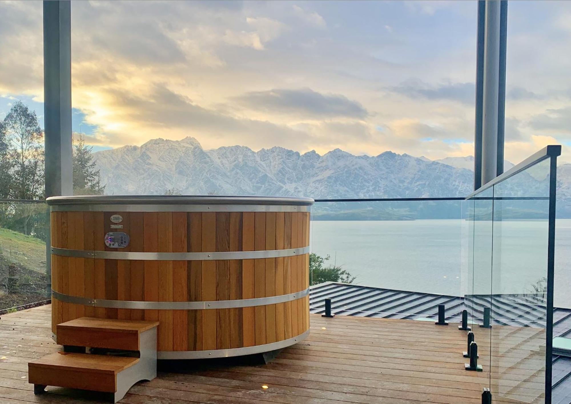 Crystal Waters * Queenstown