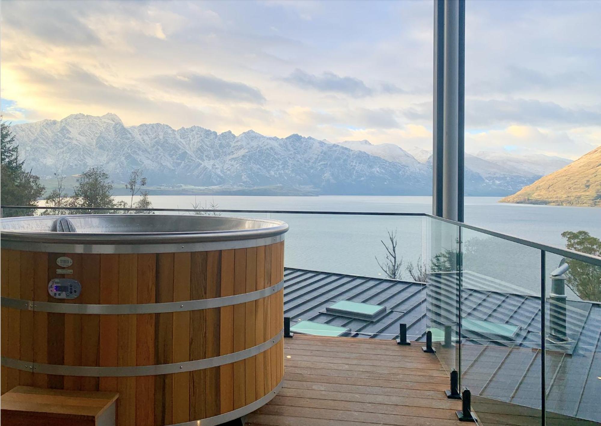 Crystal Waters * Queenstown