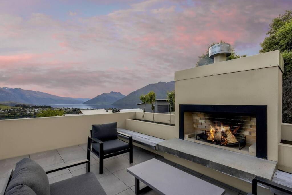 Picturesque On Peregrine, Close To Town With Views * Queenstown