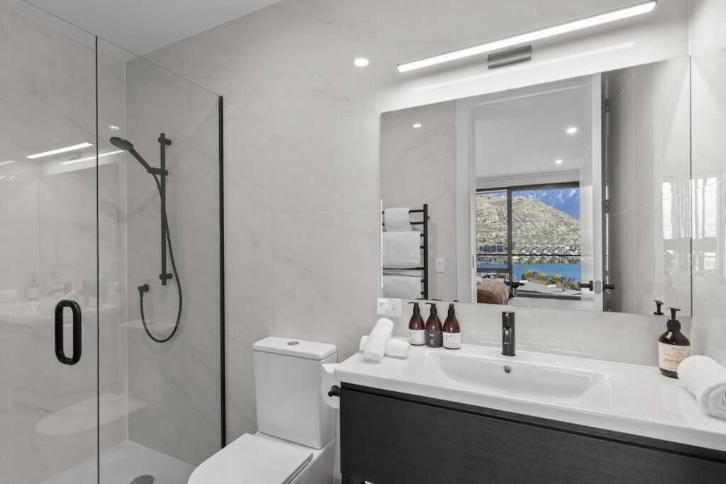 Highview Hideaway - Hot Tub With Views Villa