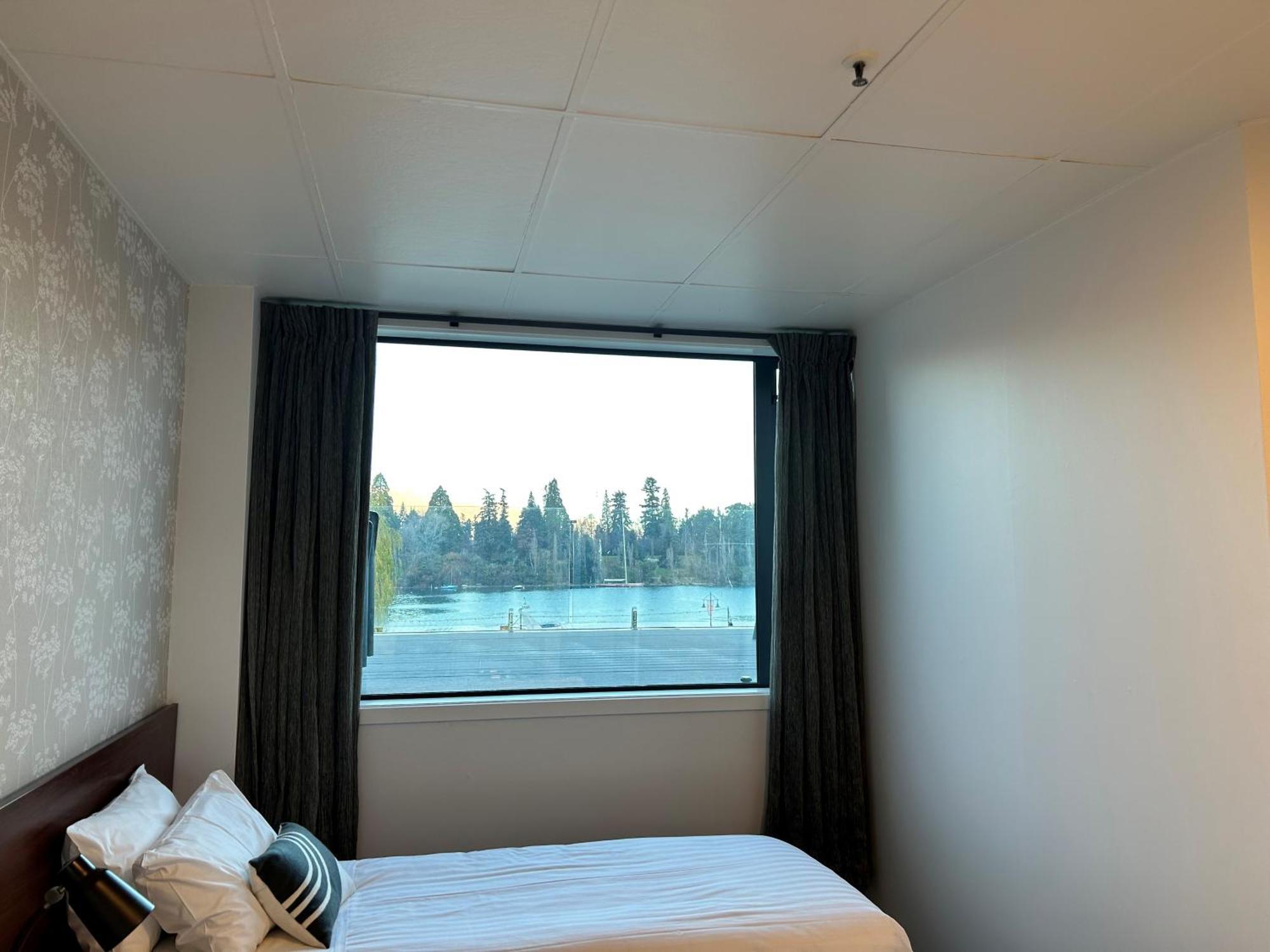 Heart Of Queenstown 3*