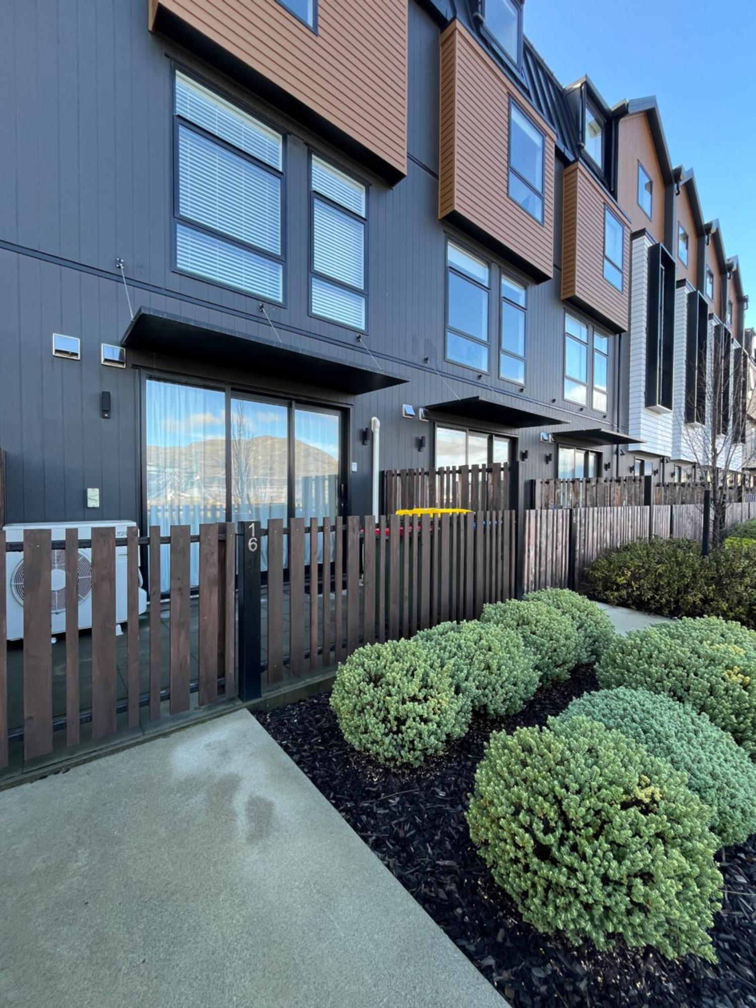 - 5mins To Airport - Aircond - Free Wifi - Walk To Centre Apartment Queenstown
