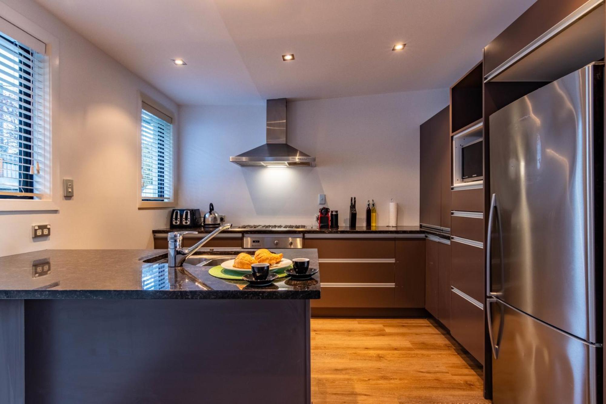 Spacious Executive 4 Bedroom