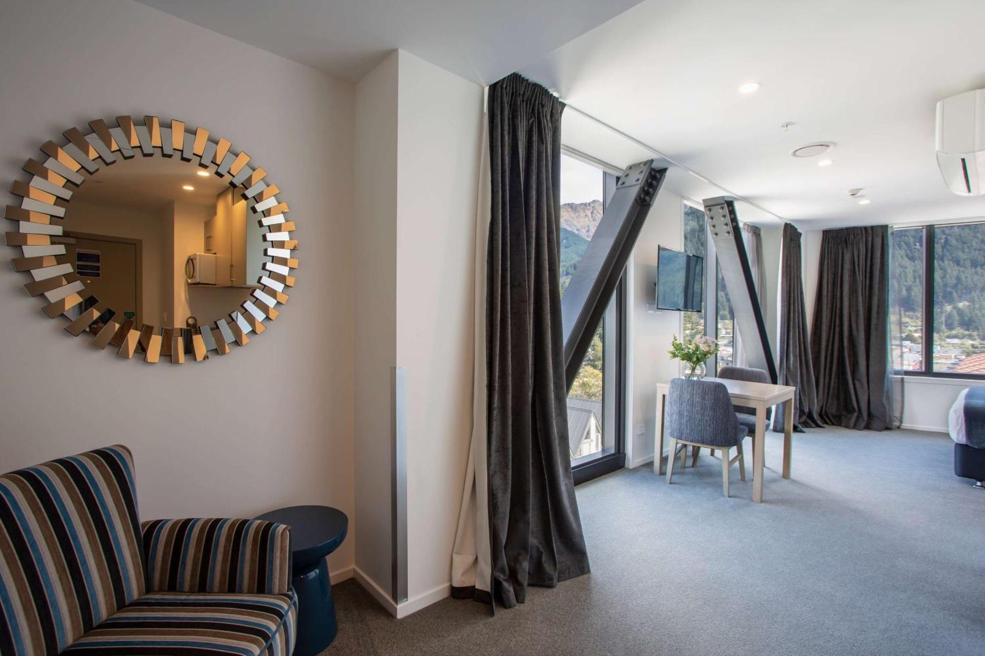Ramada By Wyndham 4*