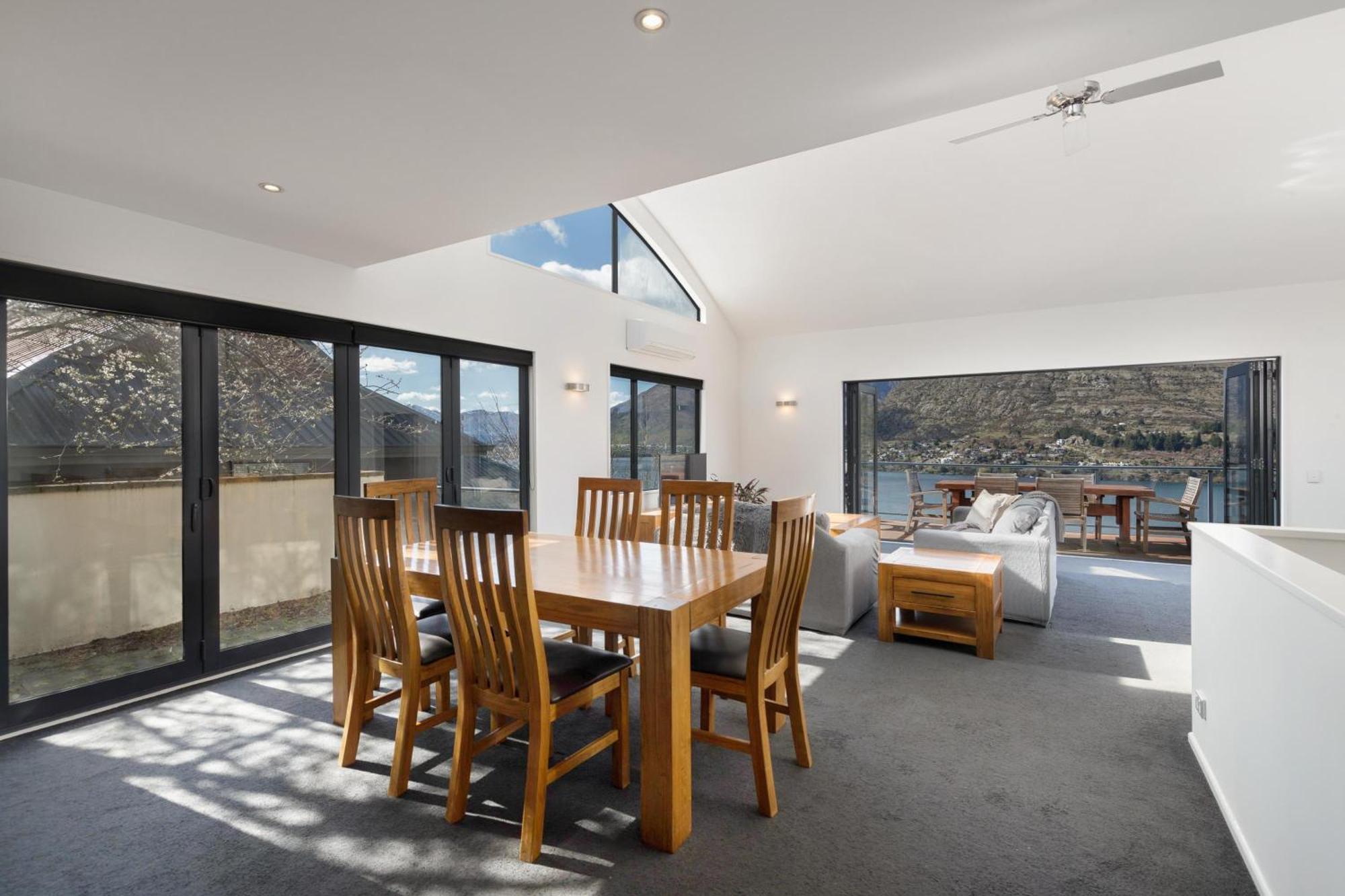 Holiday home Golden Views