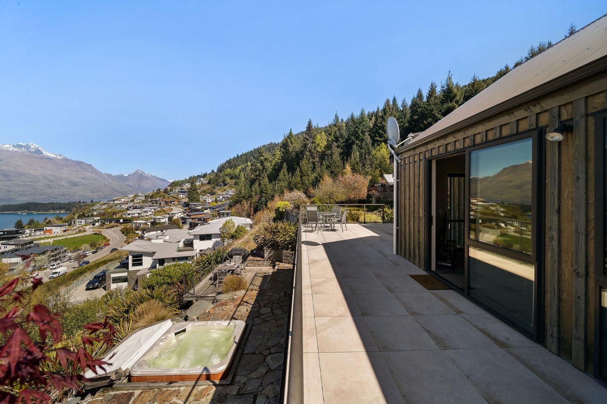 Goldleaf Hill - Pool * Queenstown