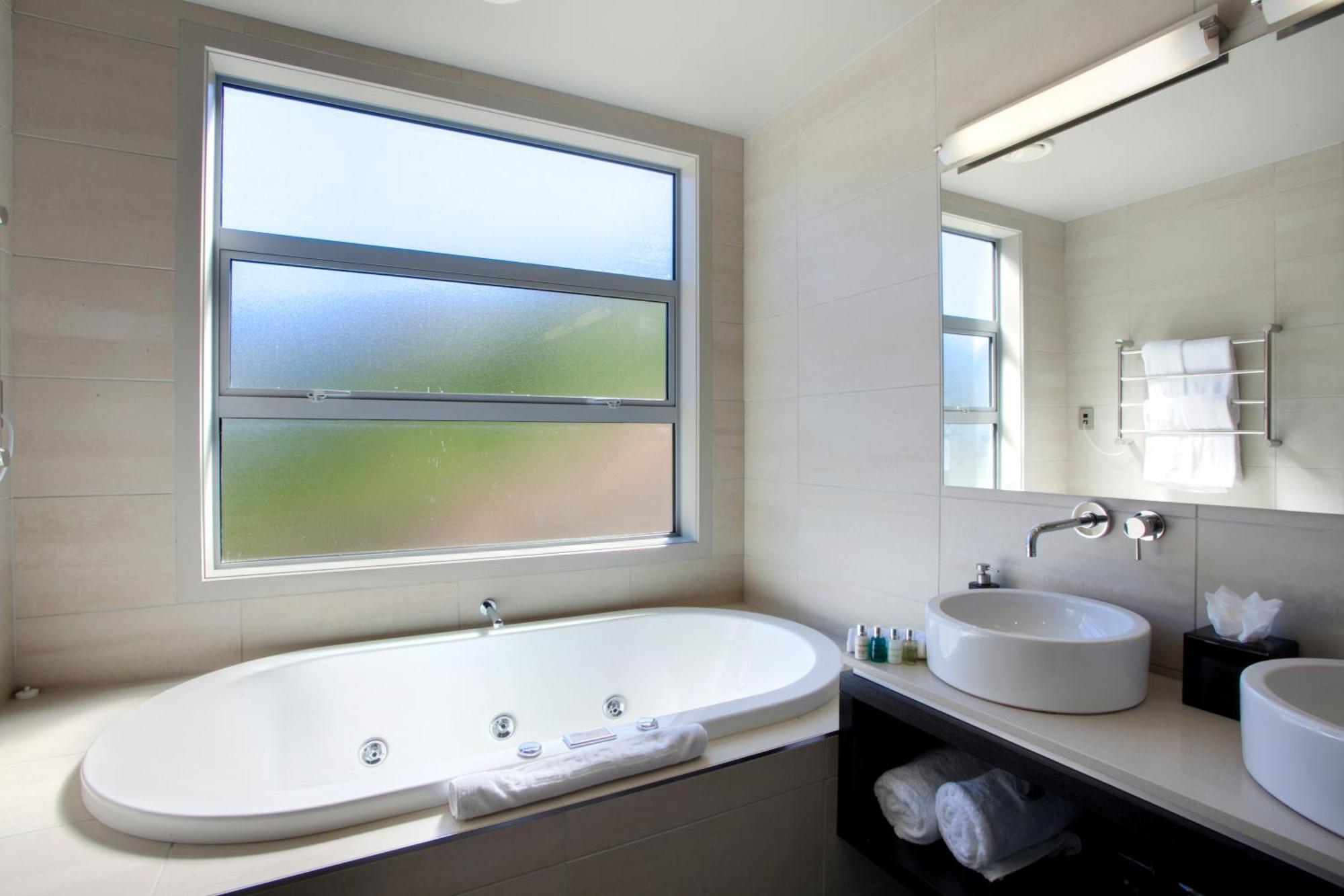 Hawaiki By Sotheby's Luxury Homes * Queenstown