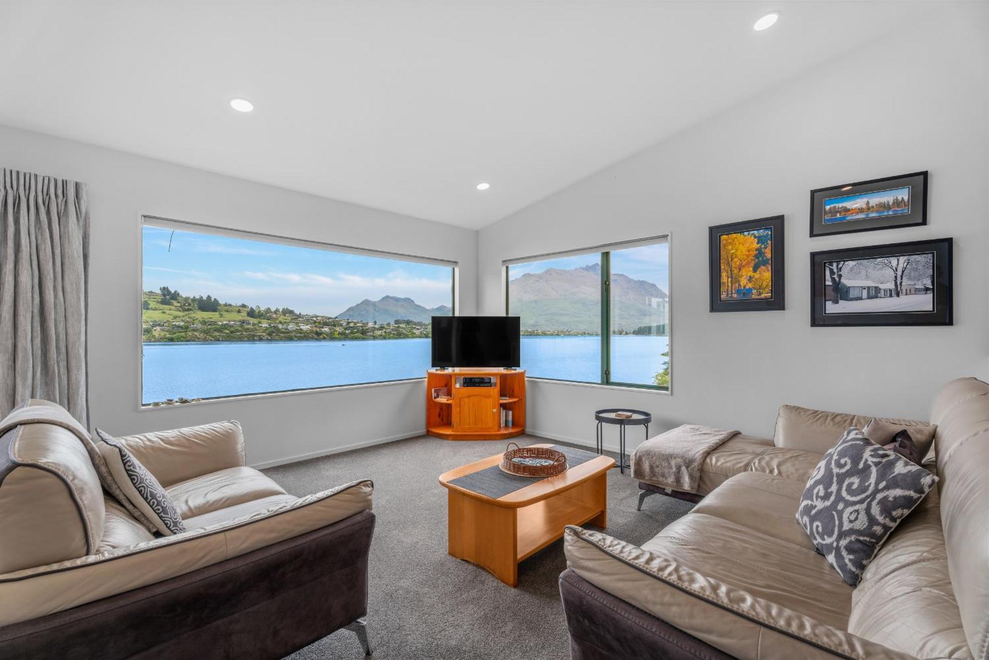 Holiday home Frankton House -