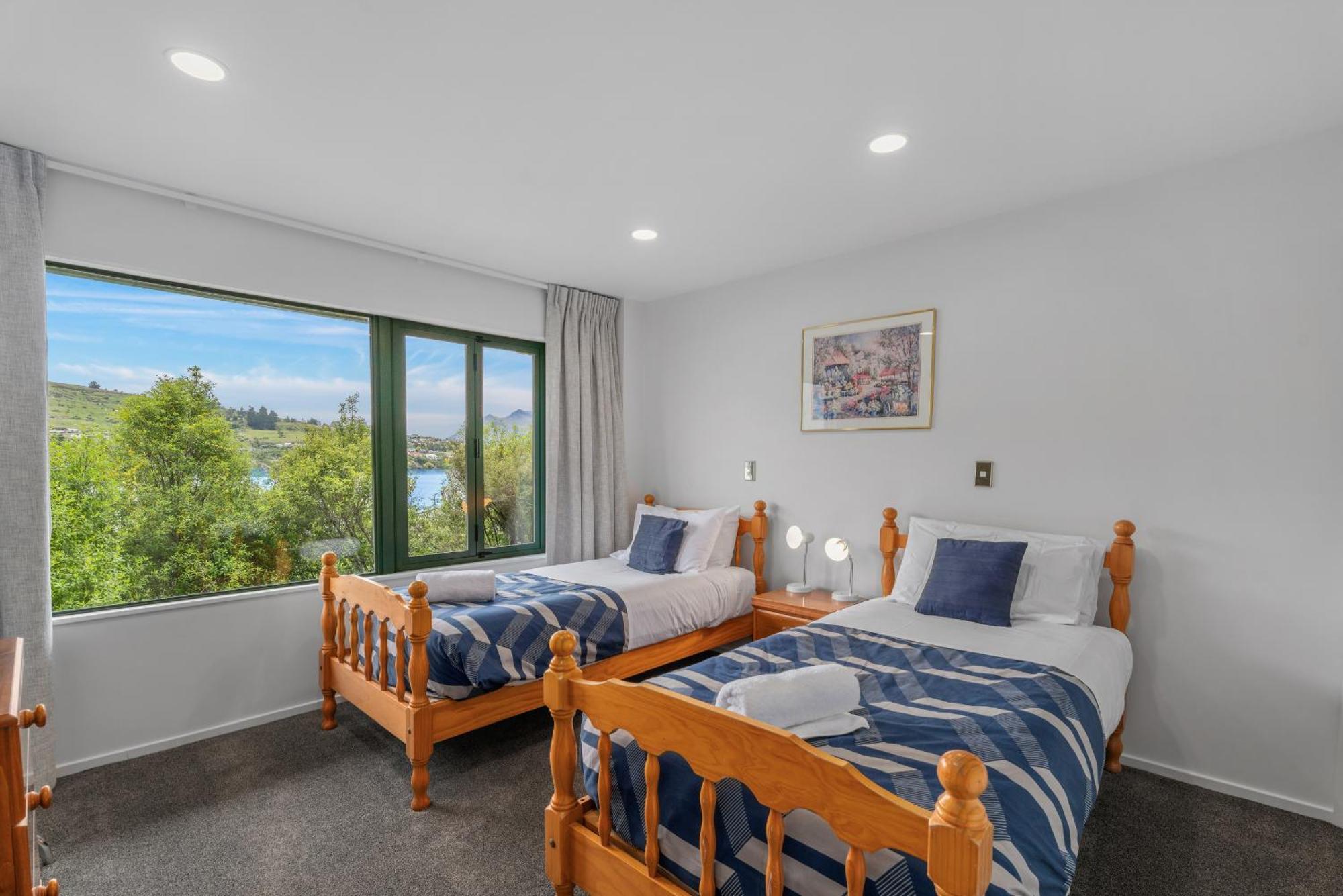 Frankton House -