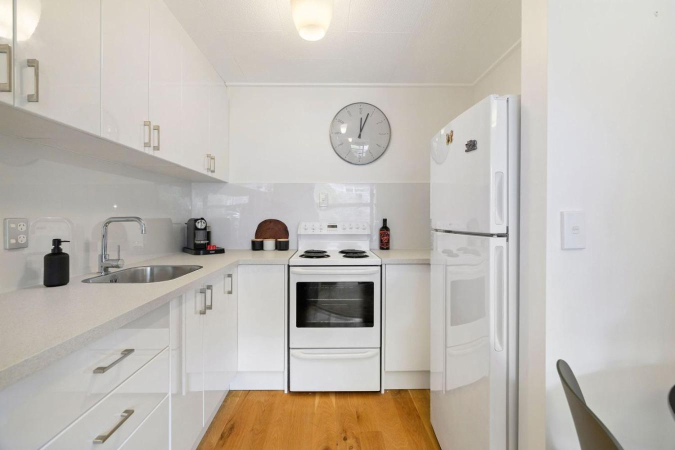 Apartment Stones Throw Away - Queenstown