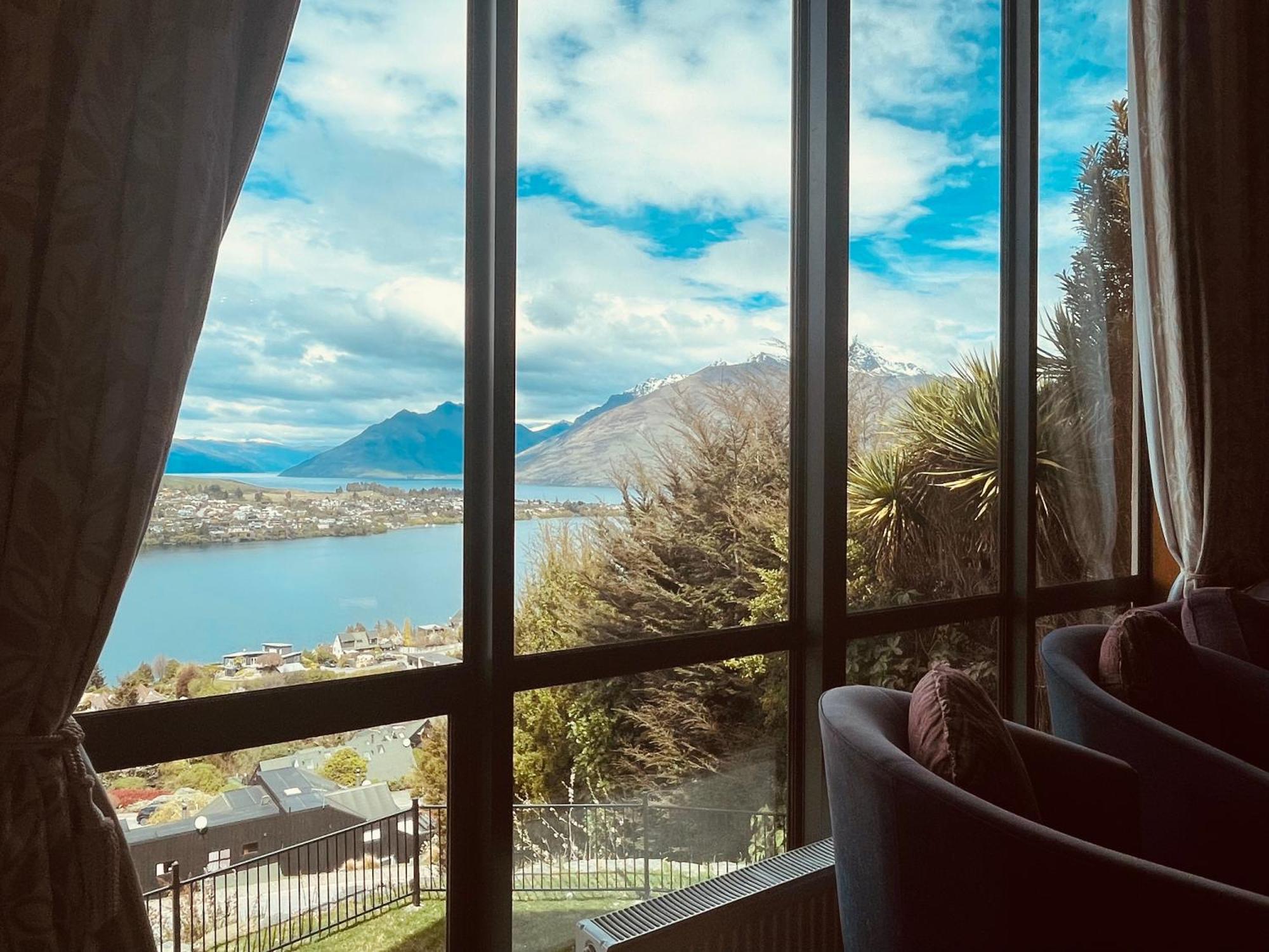 Bed & Breakfast Ming's Lakeside Goldleaf Queenstown