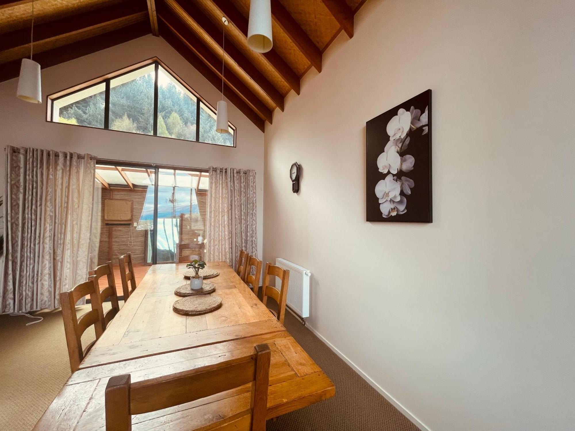 Bed & Breakfast Ming's Lakeside Goldleaf Queenstown