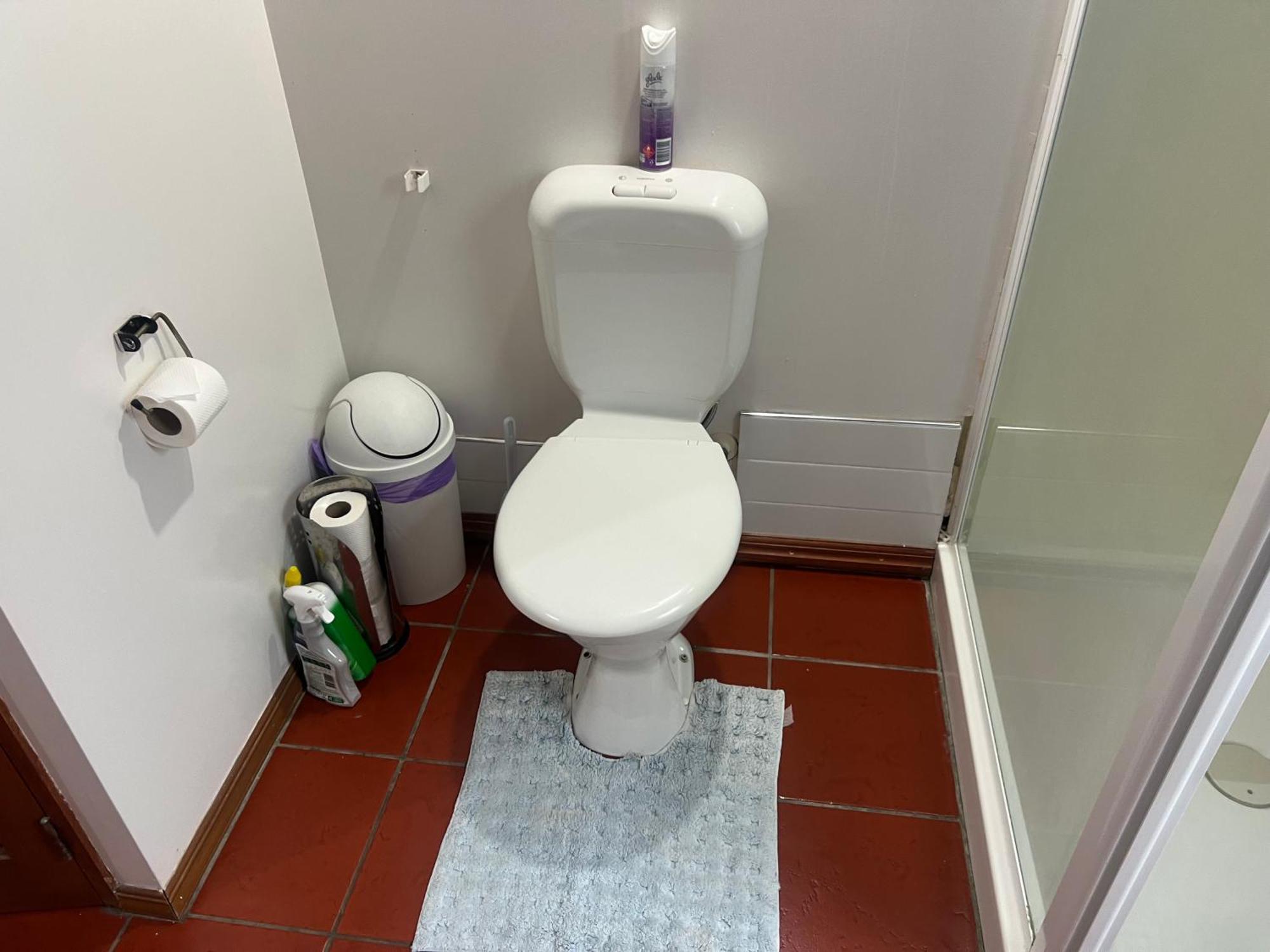 Affordable Double Walking Distance To Town *