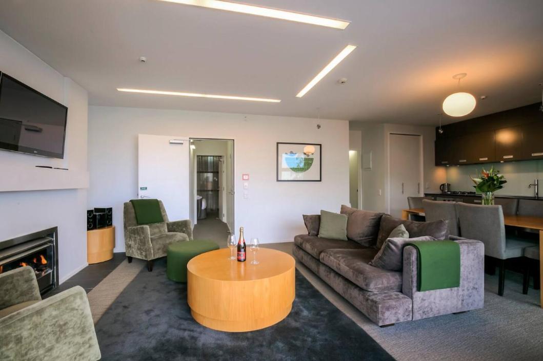 Panorama Terrace - Element Escapes Apartment *