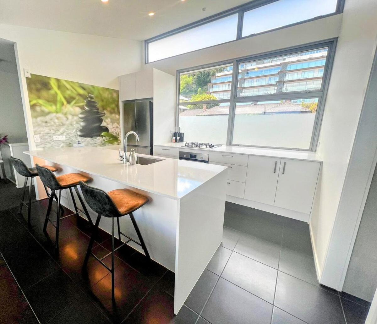 Beeches - Downtown In Luxury Apartment *
