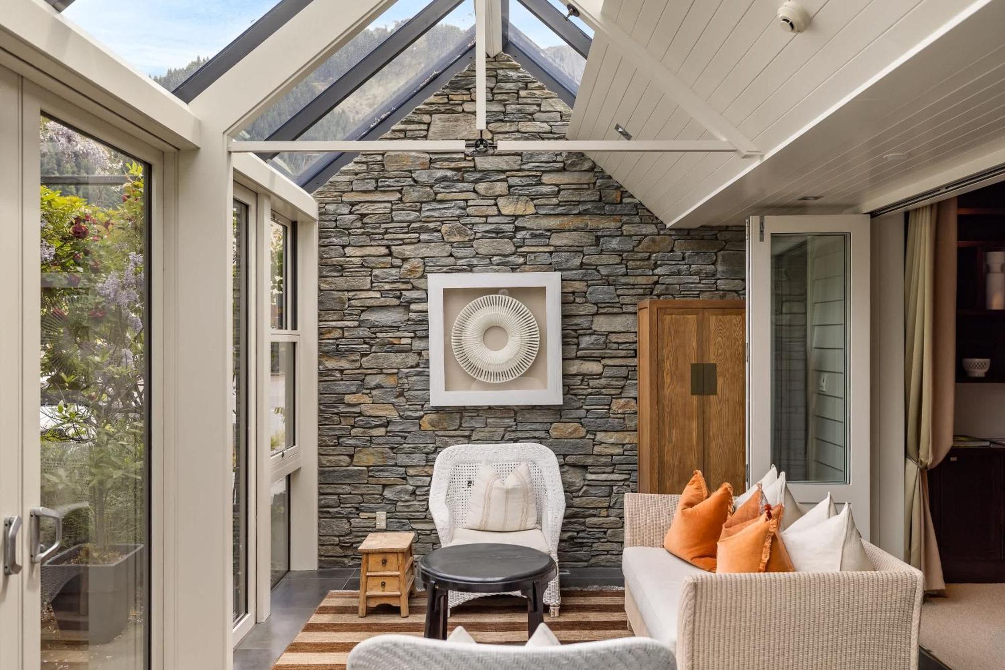 Apartment Lakeshore With Conservatory And Terrace
