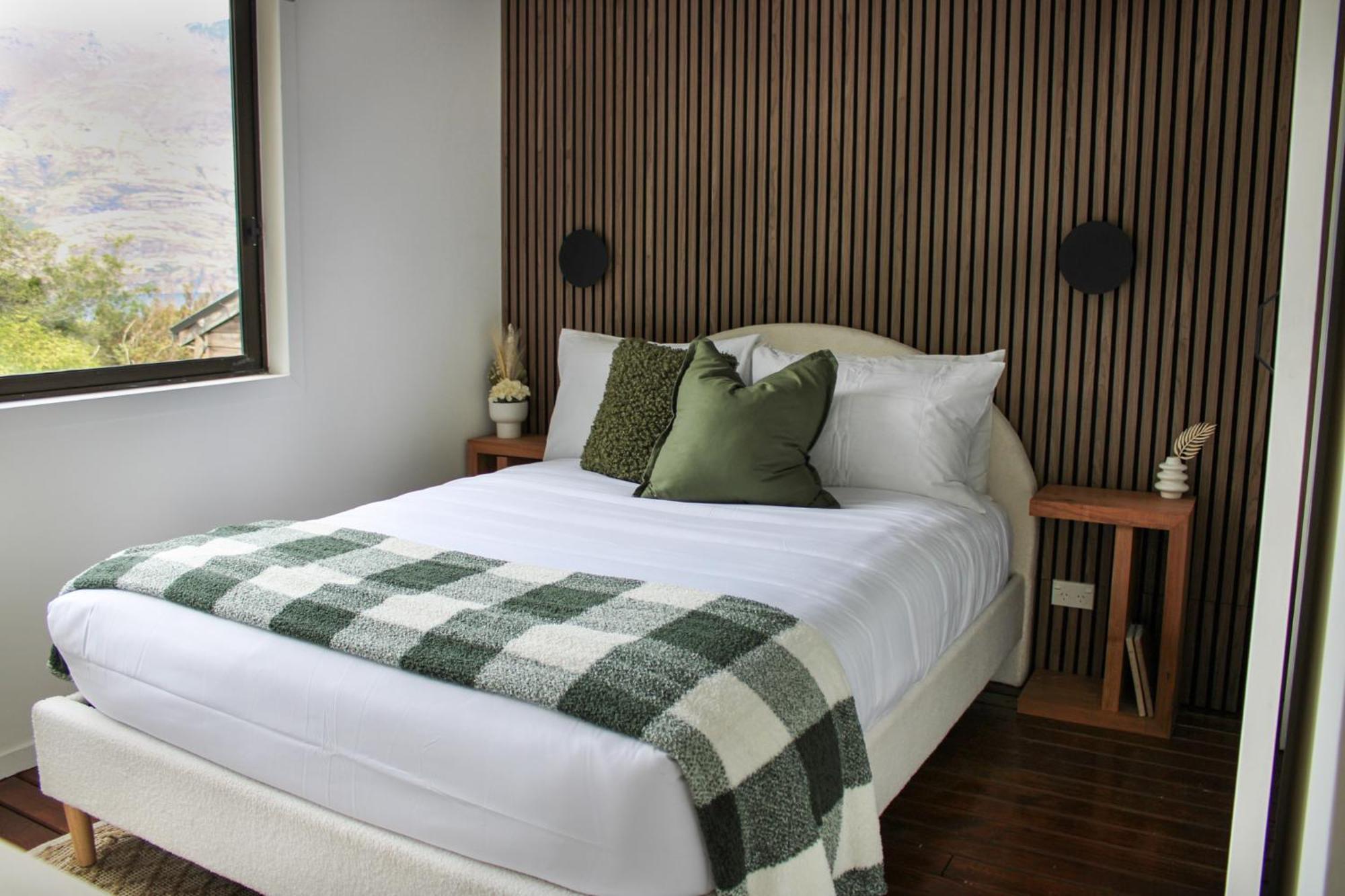 12 Arawata Guest house Queenstown
