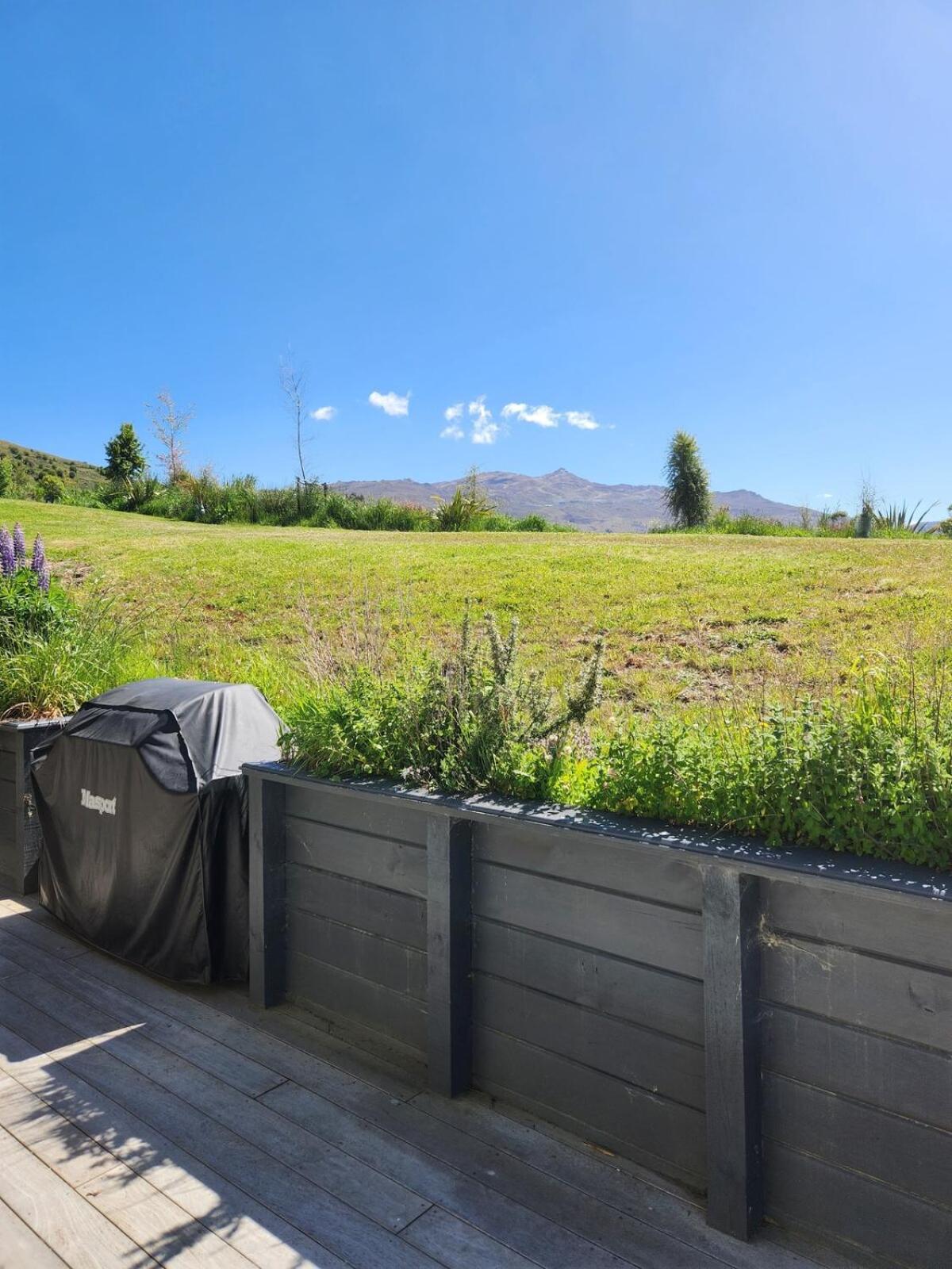 Queenstowns Country 2-bed Cottage, 12min From Cbd *