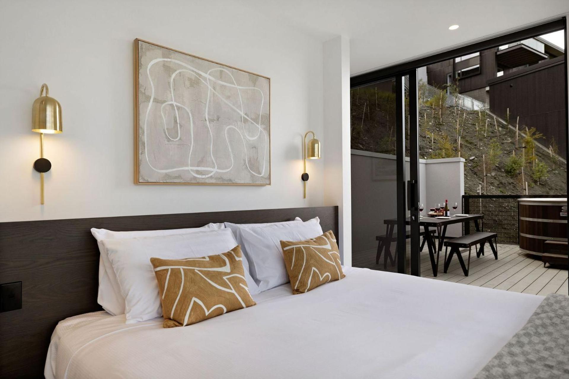 The Bunkers Penthouse-2 Bed Apartment