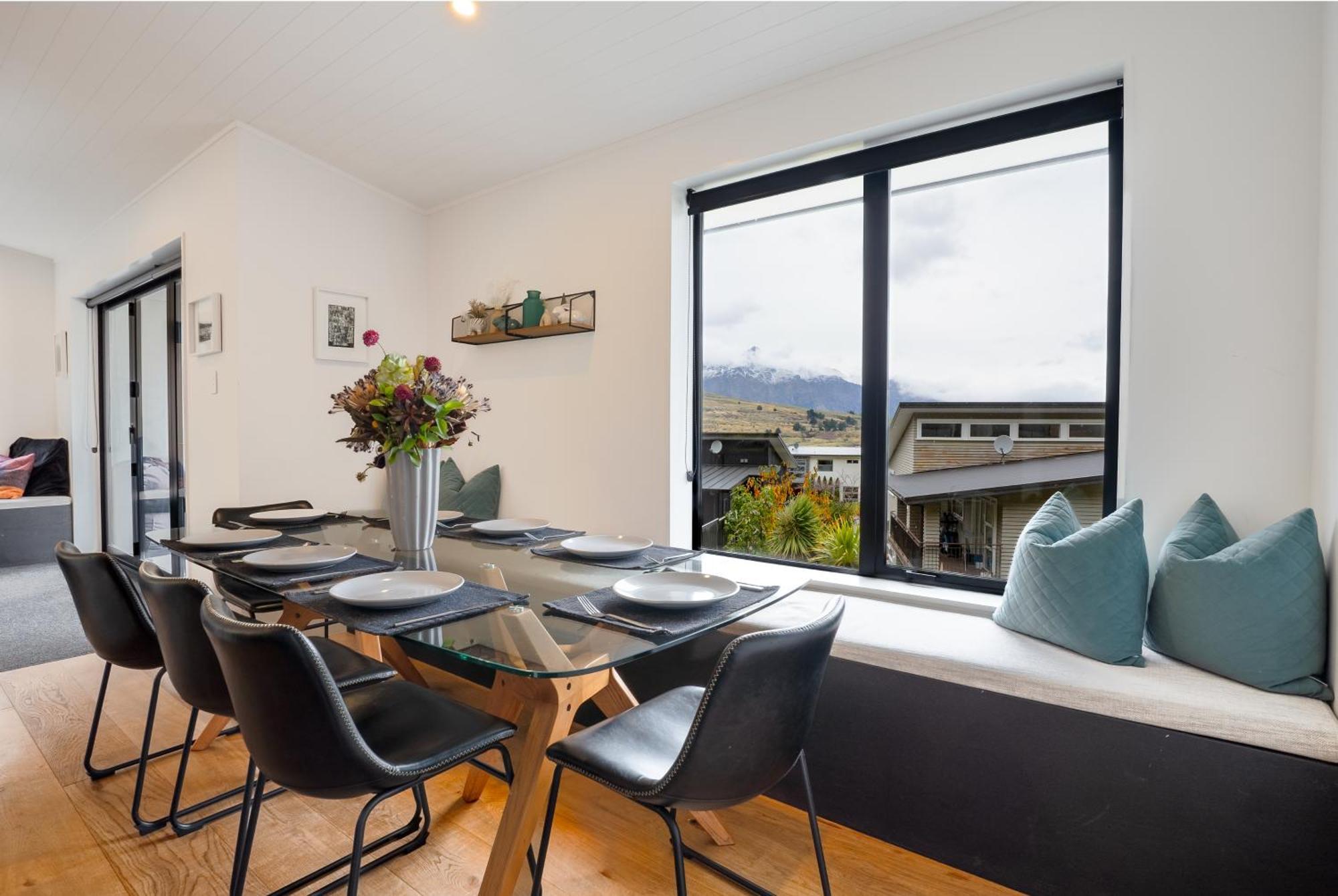 Saint's Holiday home *