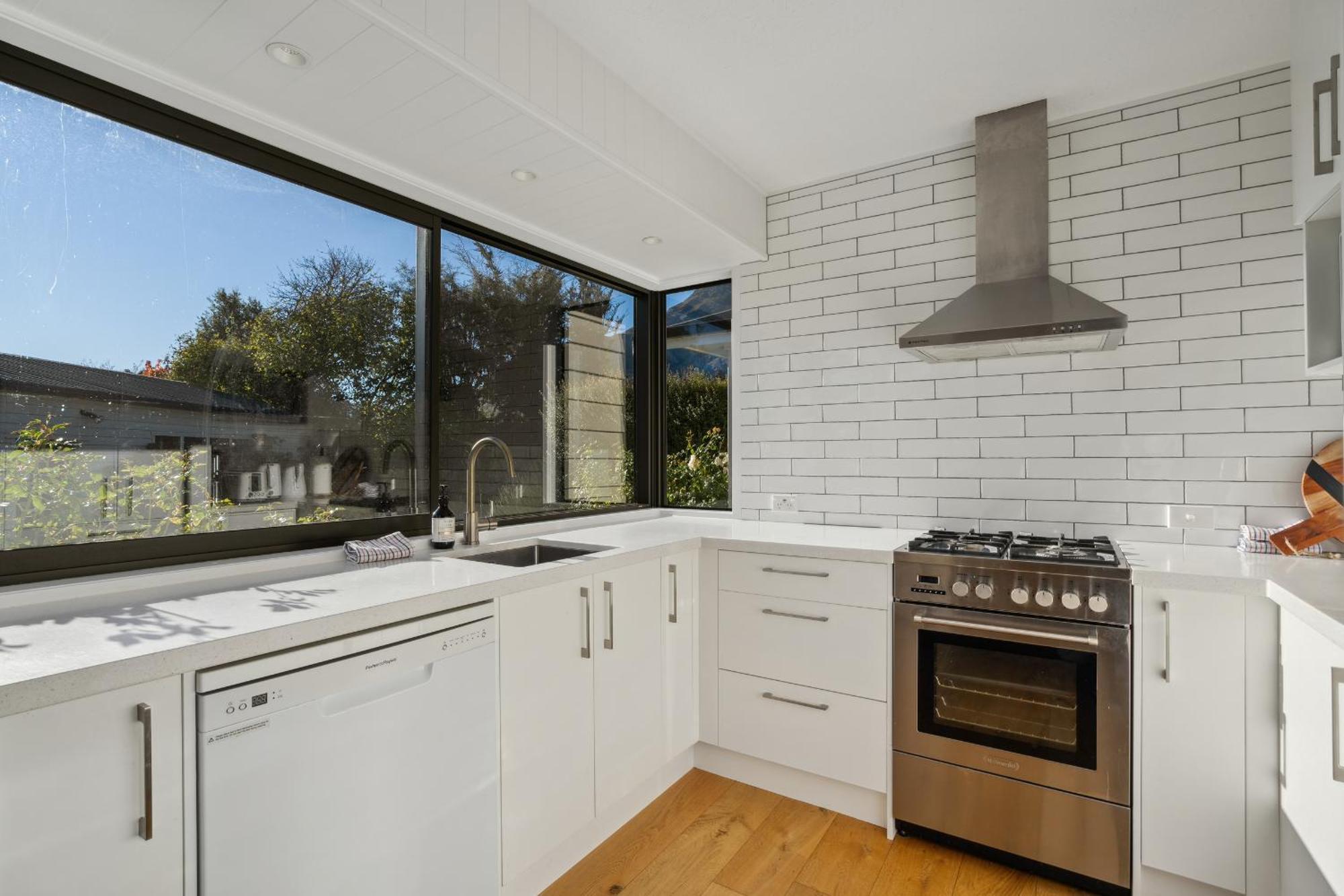 Frankton Favourite - Holiday home *