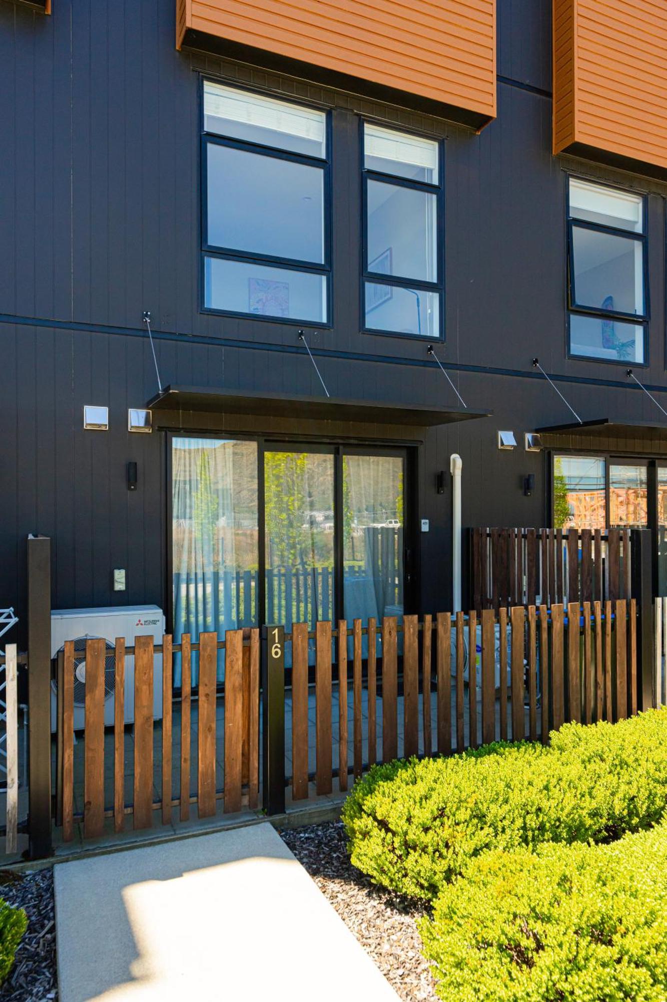 - 5mins To Airport - Aircond - Free Wifi - Walk To Centre Apartment Queenstown
