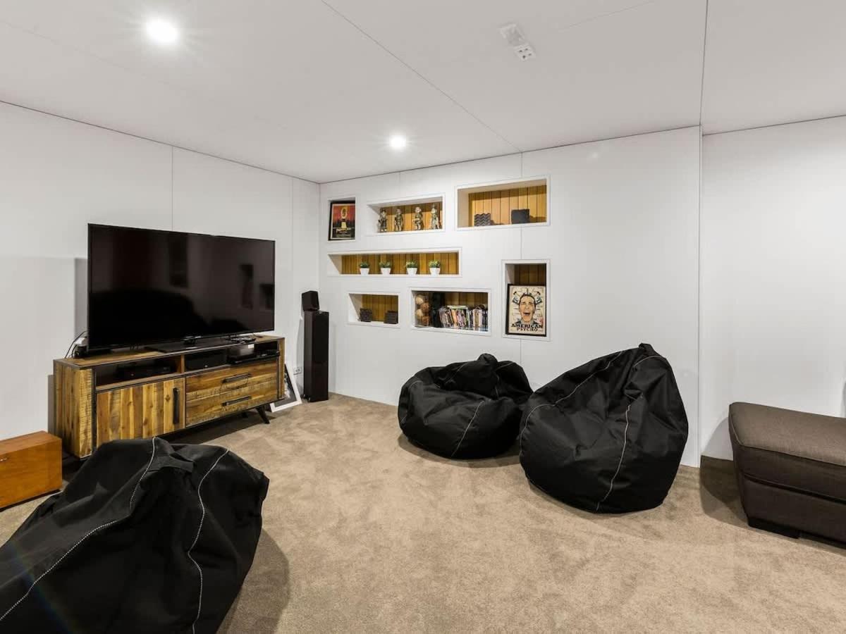 Holiday home Holly Court Haven Queenstown