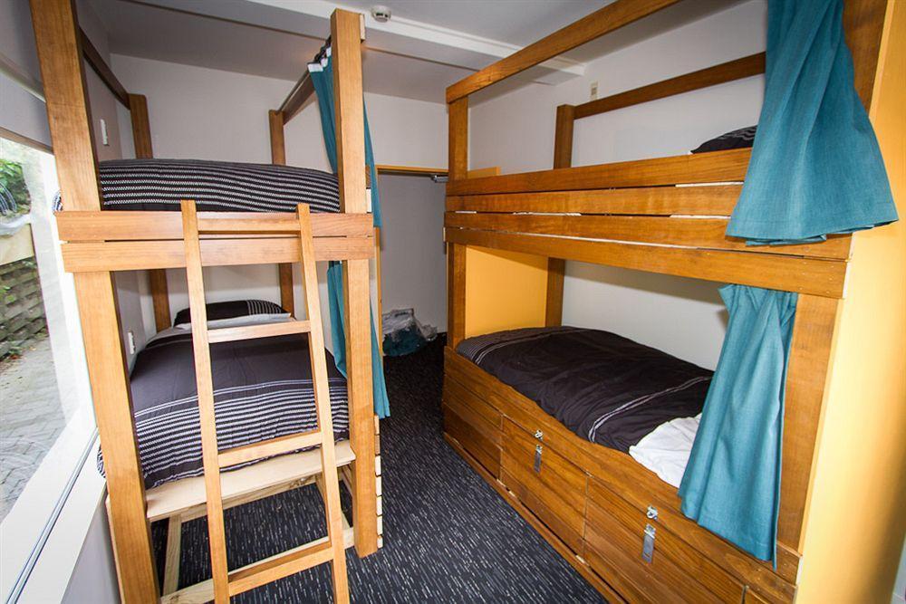 Haka House Hostel *