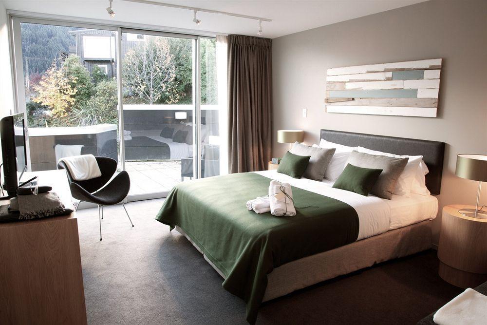 Marina - Element Escapes Apartment