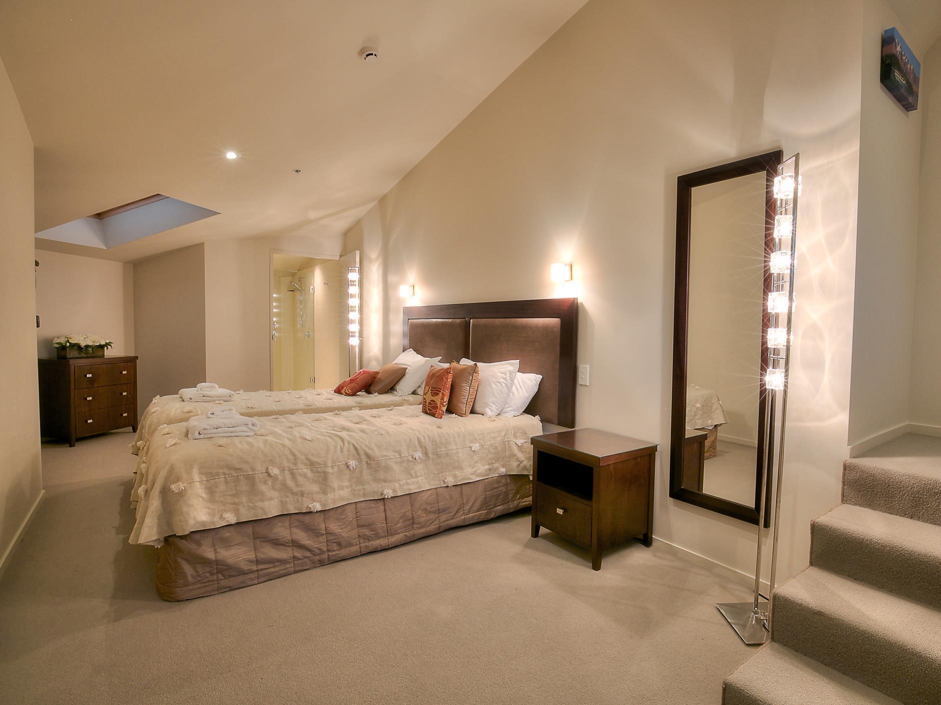 Apartment Shotover Penthouse & Spa By Staysouth *