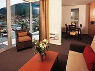 Blue Peaks Aparthotel 4*