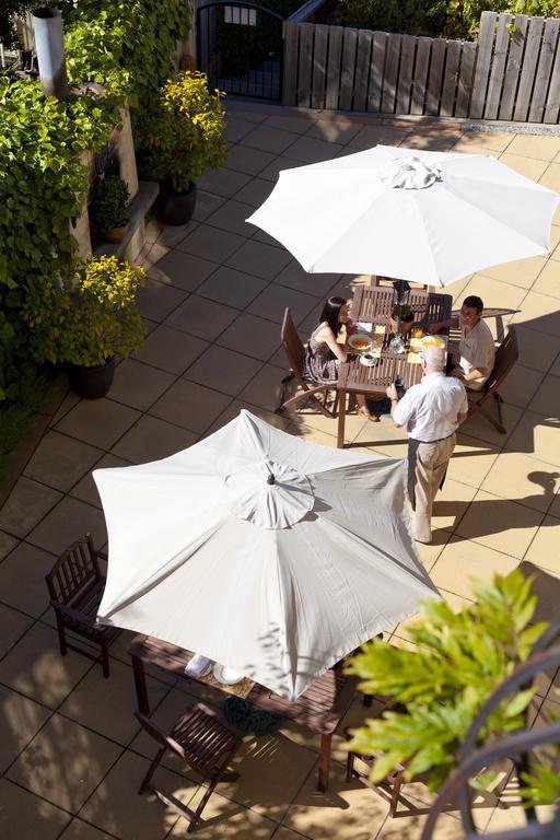 Browns Boutique Bed & Breakfast 4*
