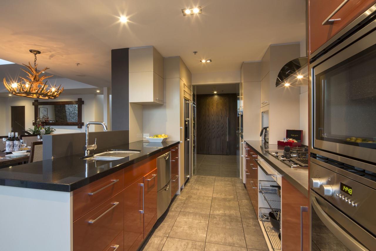 Shotover Penthouse & Spa By Staysouth Apartment Queenstown