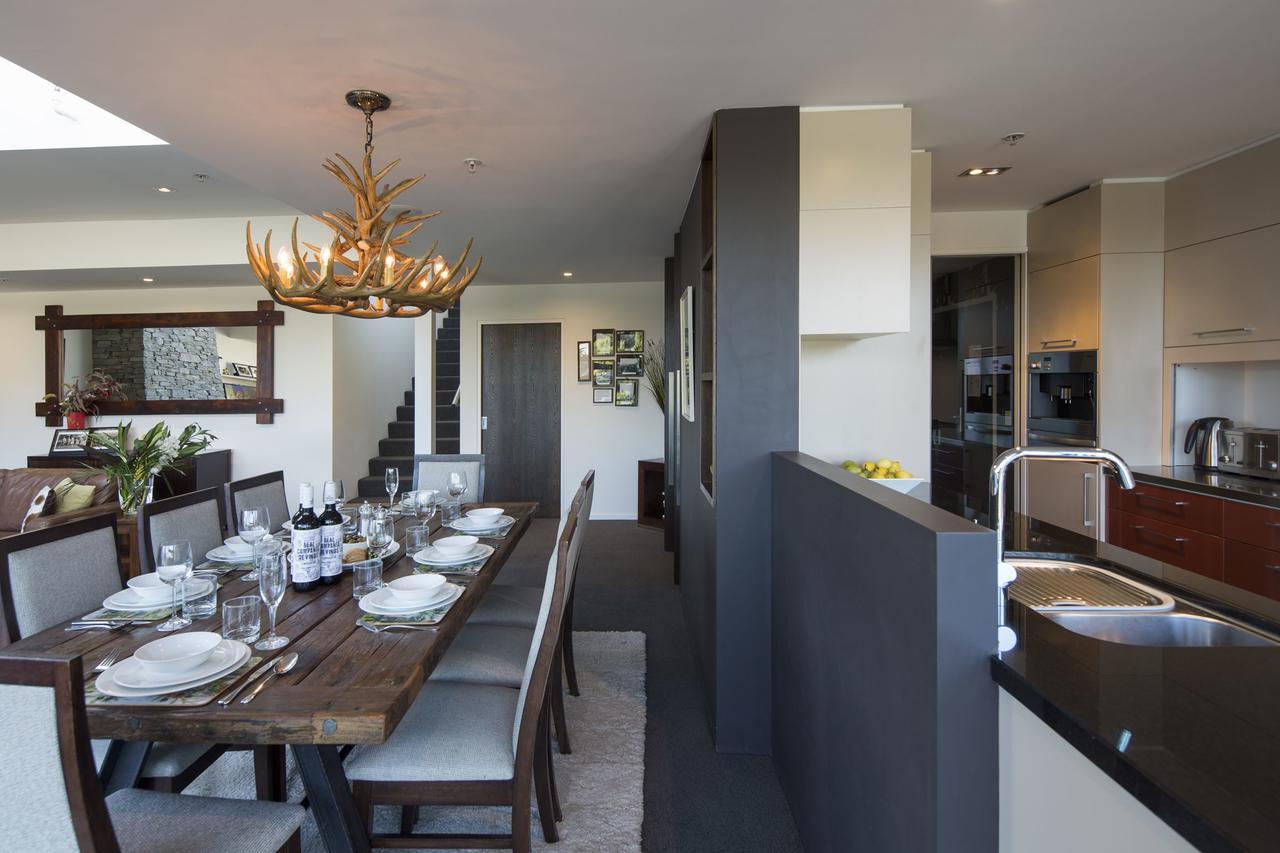 Apartment Shotover Penthouse & Spa By Staysouth Queenstown