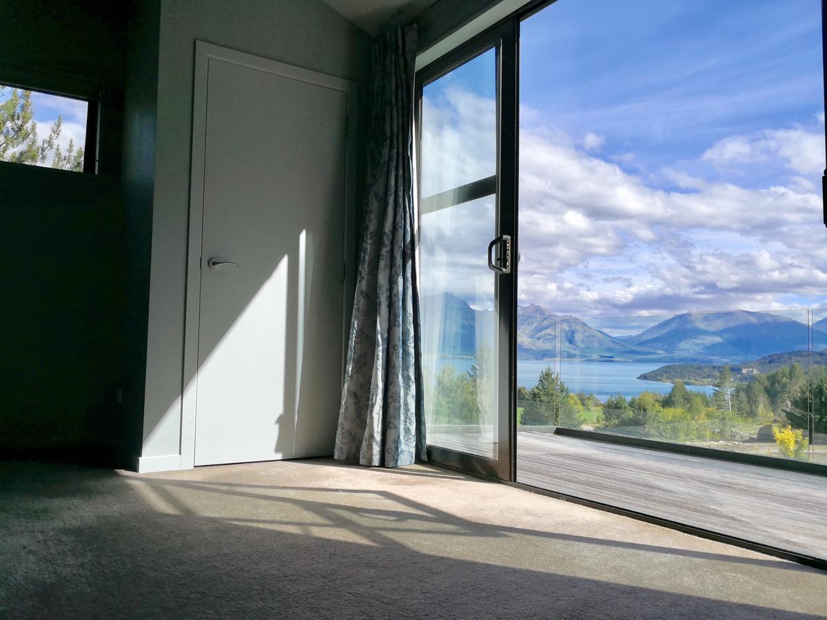 Closeburn Lakeview House Homestay *