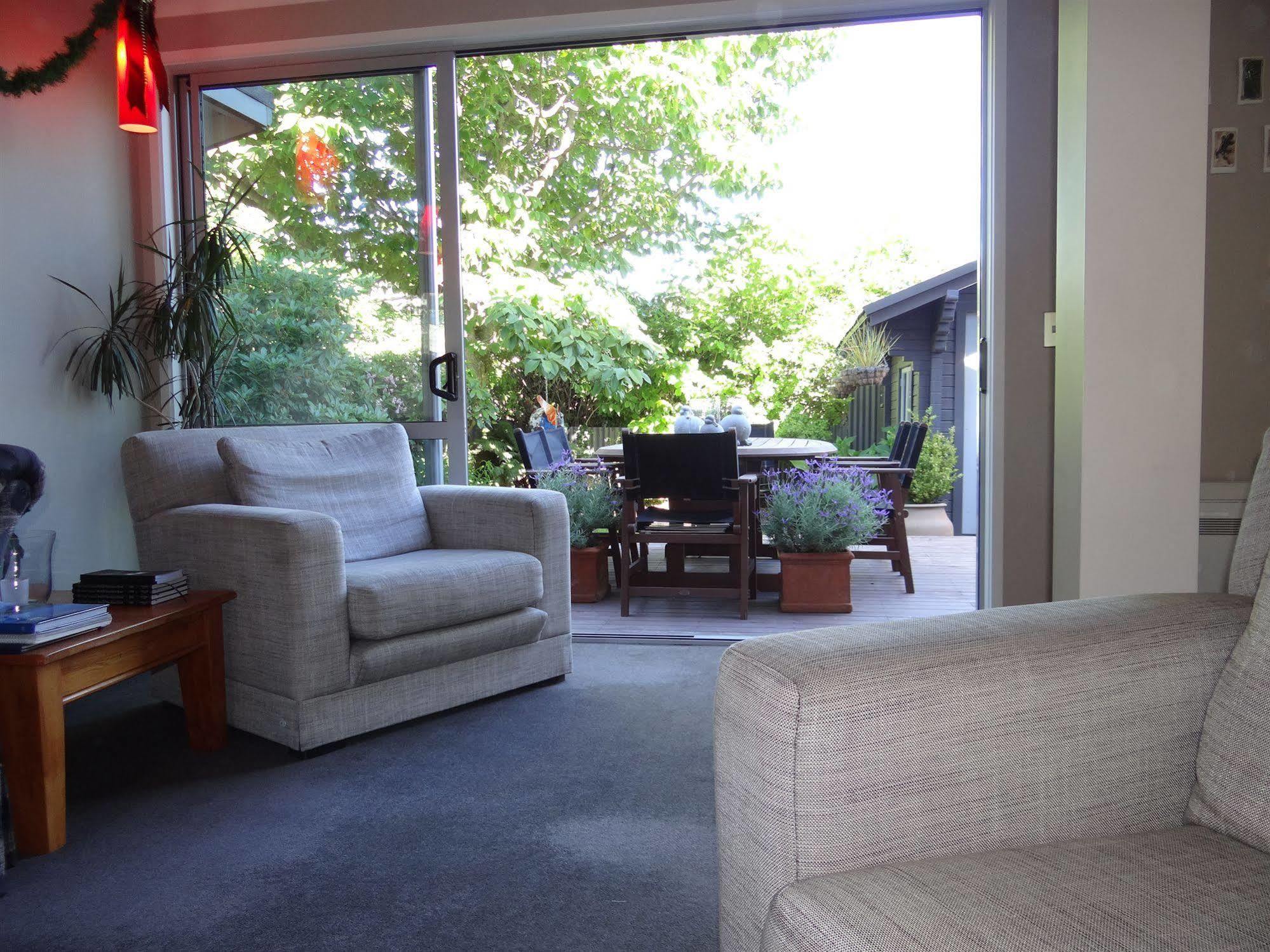Bed & Breakfast Chalet Queenstown
