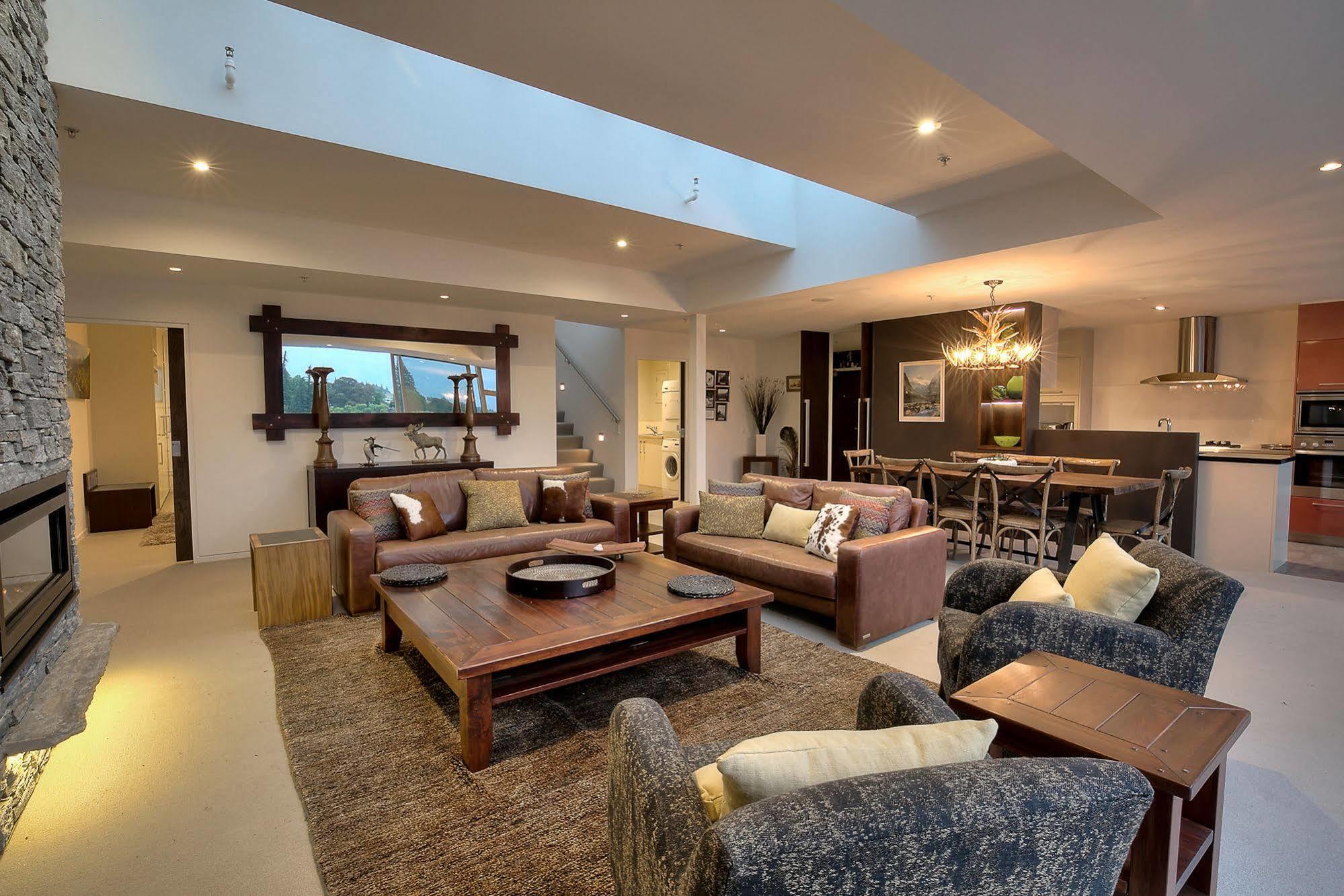 Shotover Penthouse & Spa By Staysouth Apartment Queenstown