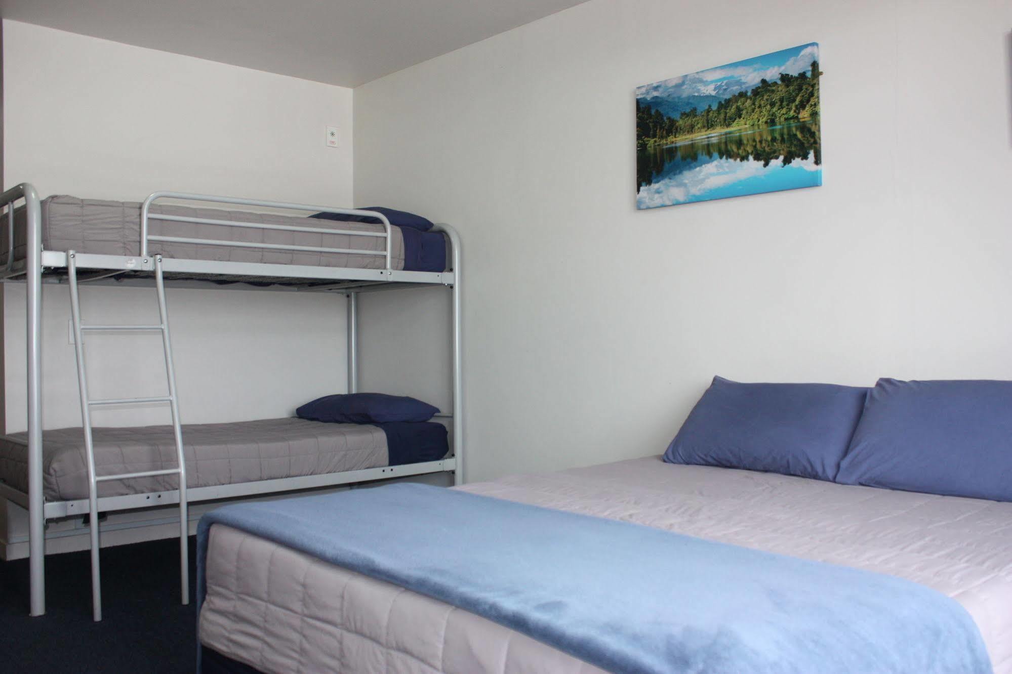 Holiday park Hampshire - Lakeview 4*