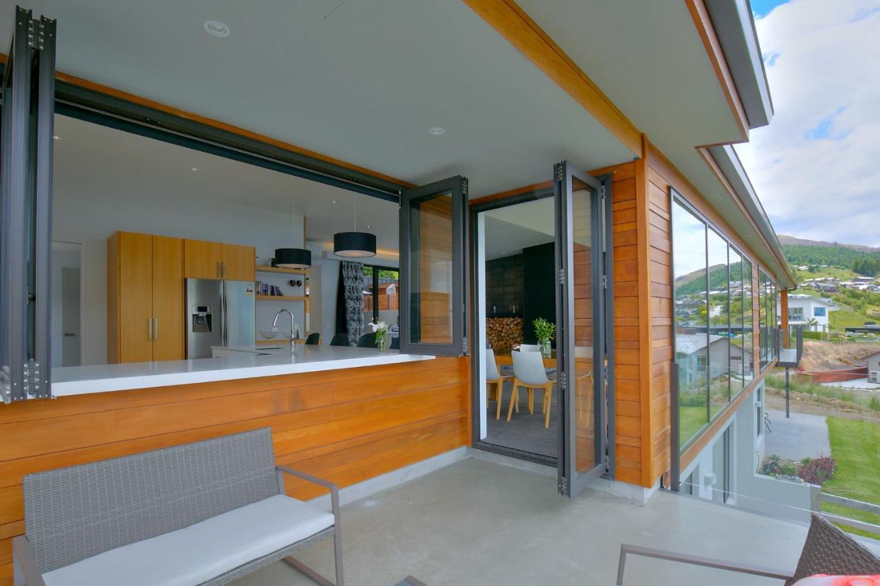 Ultimate Views Luxury Holiday home *