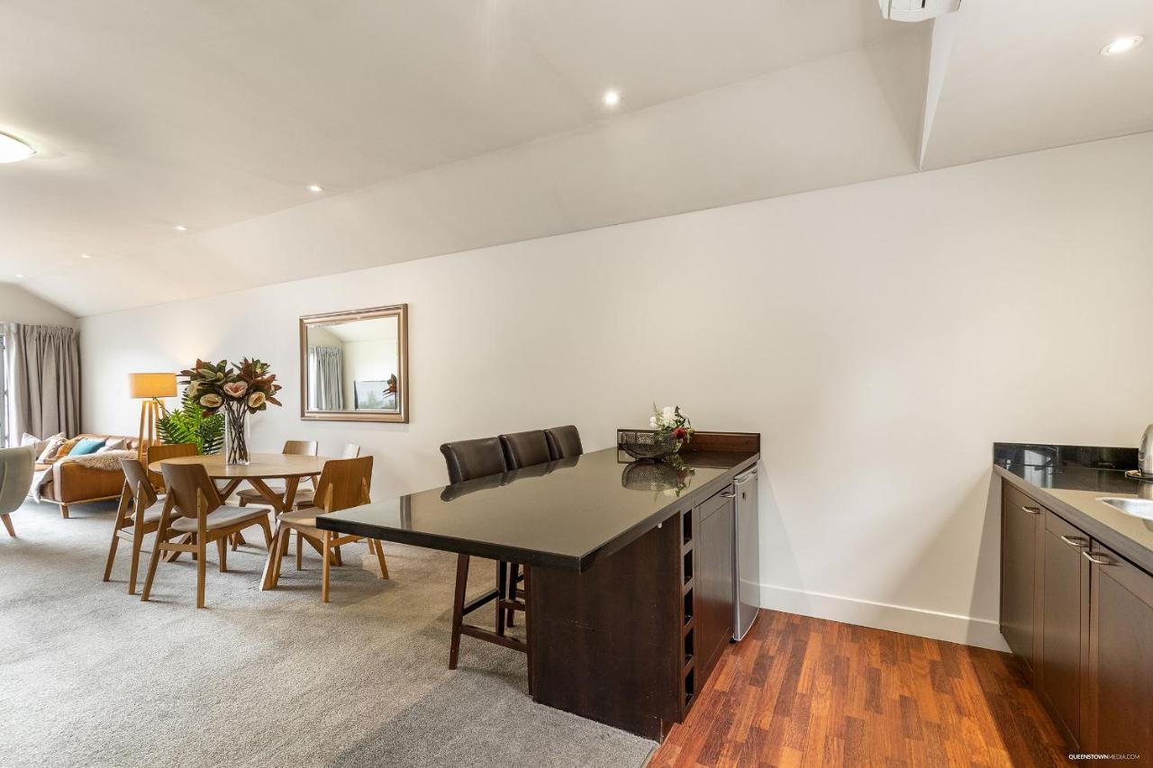 Alpine Village - 2 Bedroom Executive Apartment
