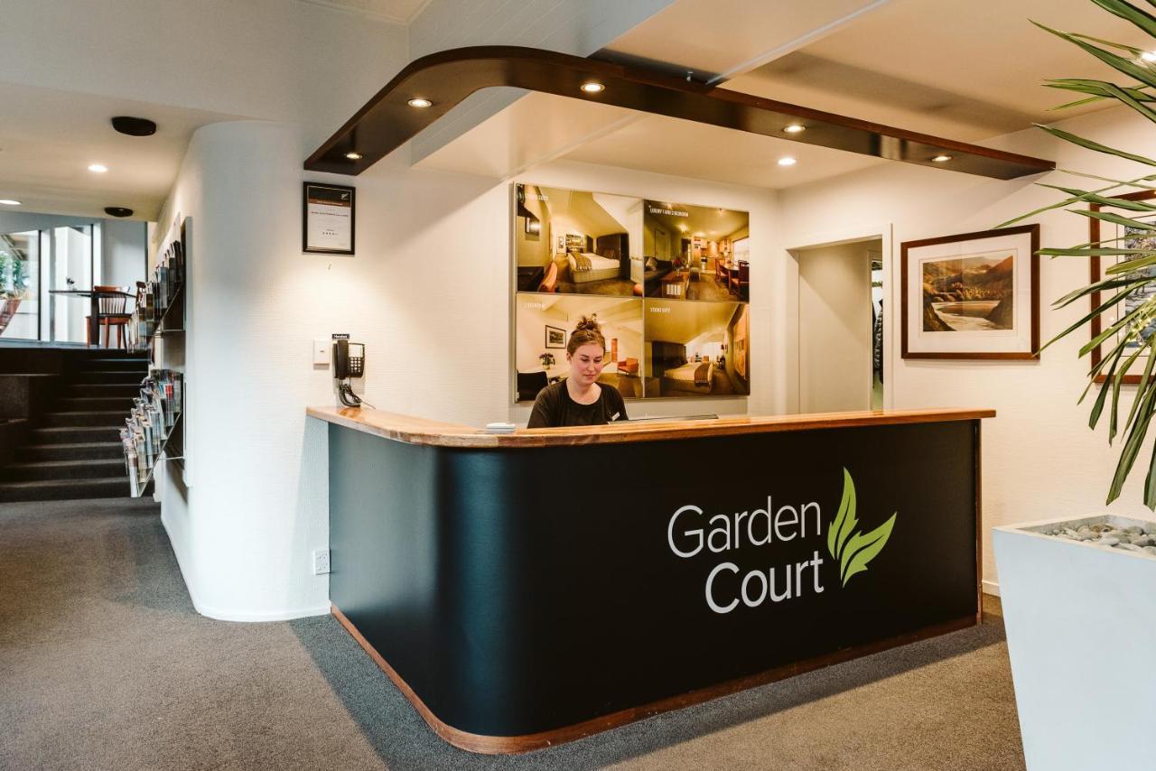 Garden Court &