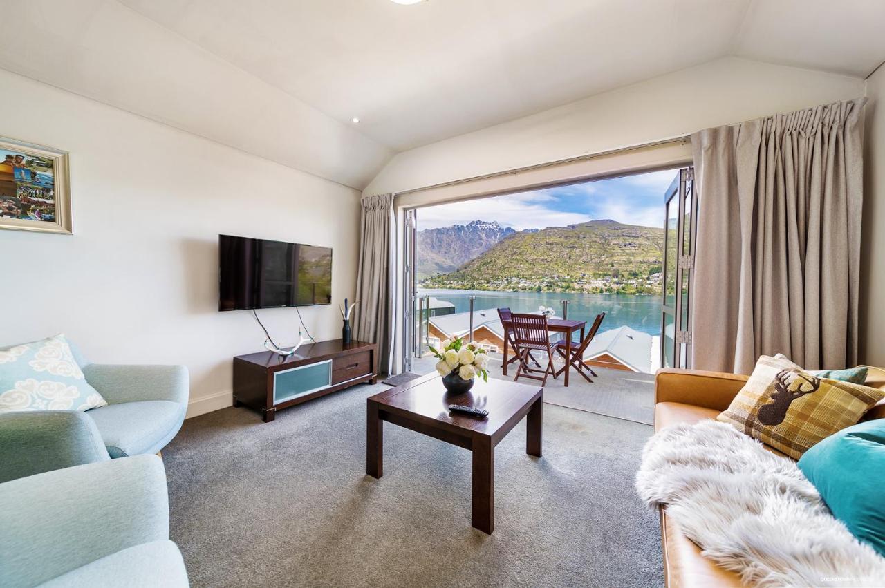 Alpine Village - 2 Bedroom Executive Apartment