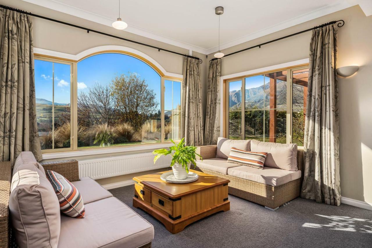 Paeroa View * Queenstown