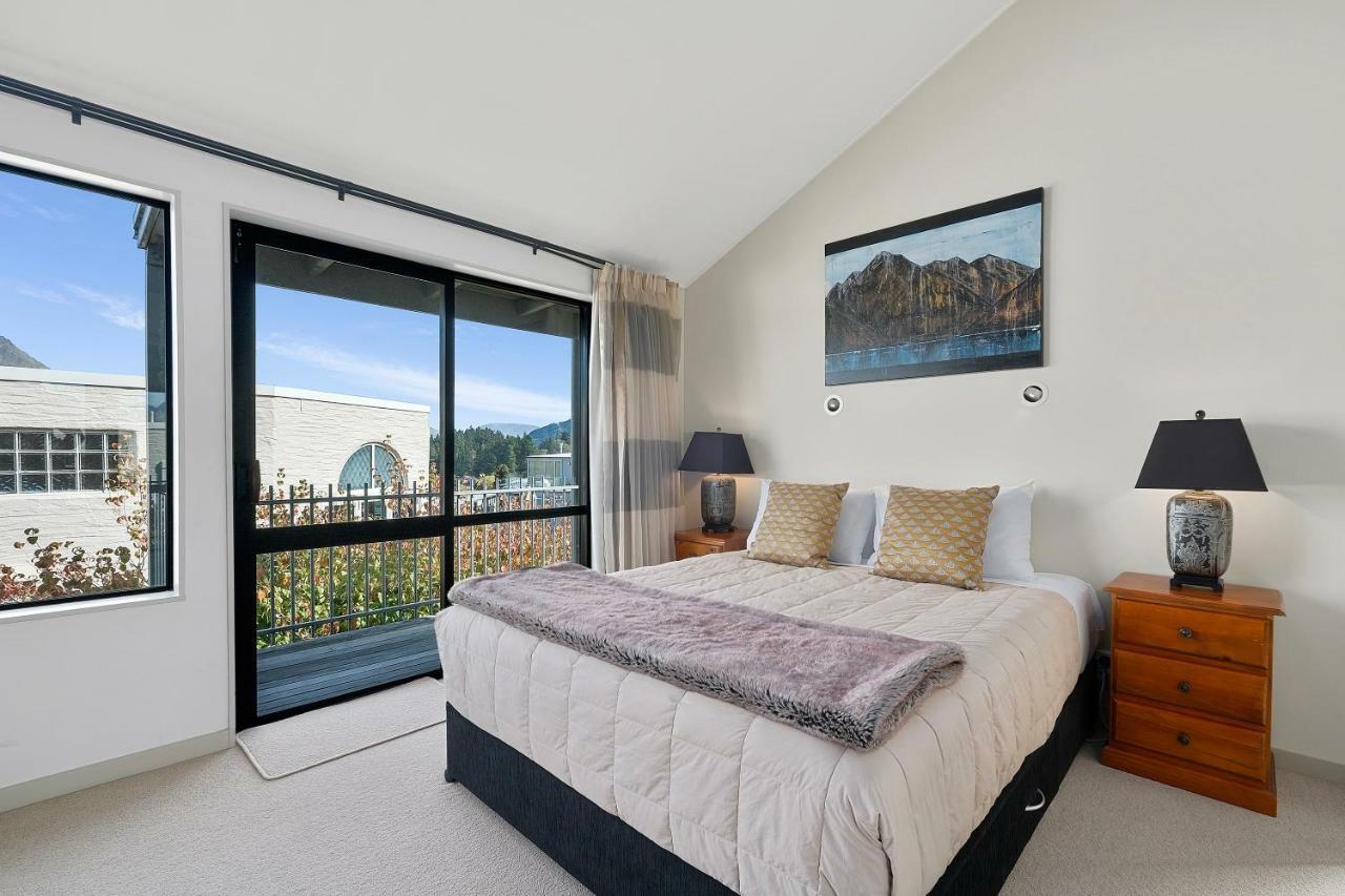 Suburb Retreat Holiday home