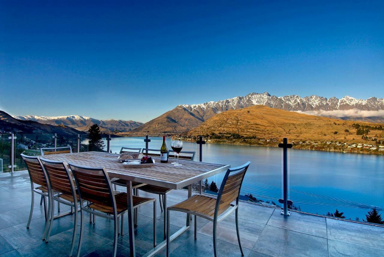 Bel - Every With A View Villa