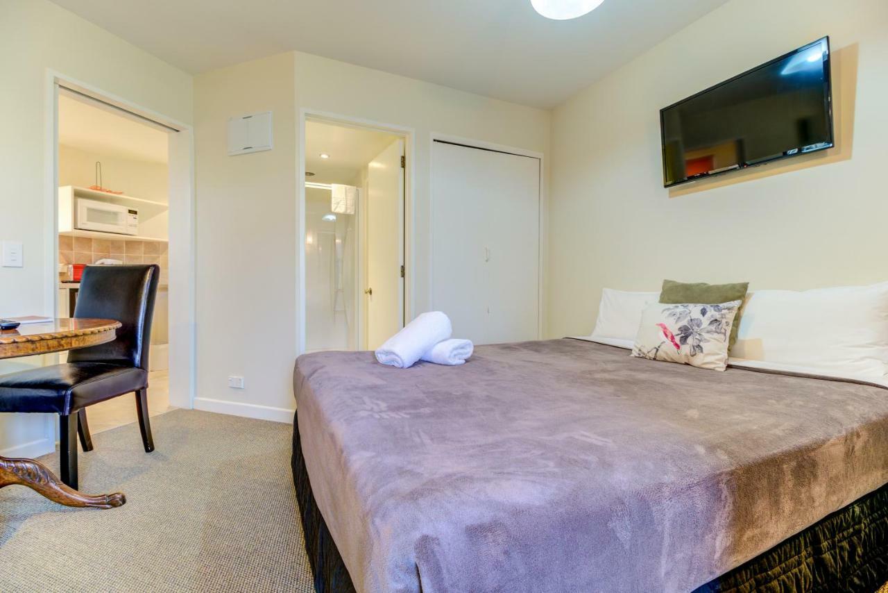 The Hotel 4*