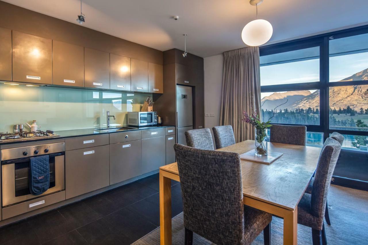 Panorama Terrace - Element Escapes *